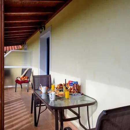 Trapezaki Seaview Apartmens Anemoni * Trapezaki (Kefalonia)