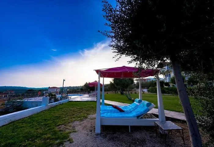 Trapezaki Seaview Apartmens Anemoni *